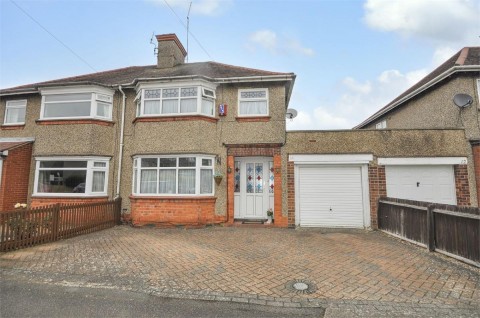 View Full Details for Silverdale Road, The Headlands