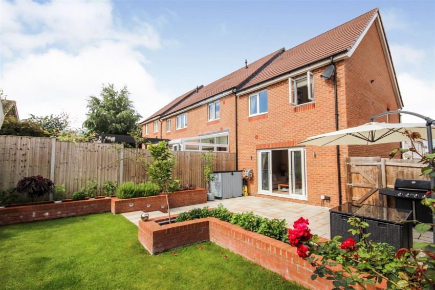 Images for 7 Earls Close, Moulton, NORTHAMPTON