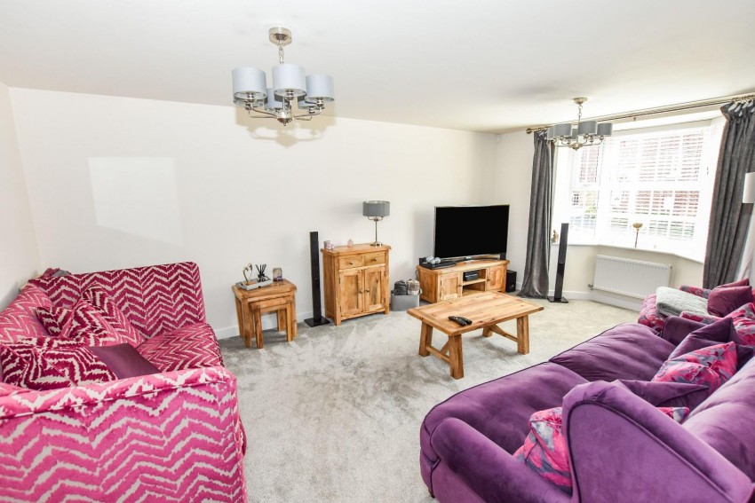 Images for 15 Elderton Way, Earls Barton, NORTHAMPTON