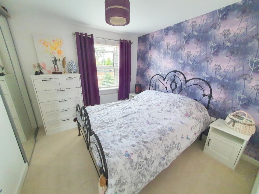 Images for 4 Swan Lane, Roade, NORTHAMPTON