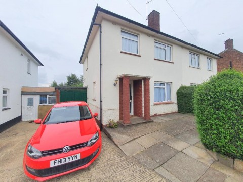 View Full Details for Pembroke Road, NORTHAMPTON