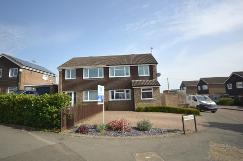 View Full Details for Clare Close, Earls Barton