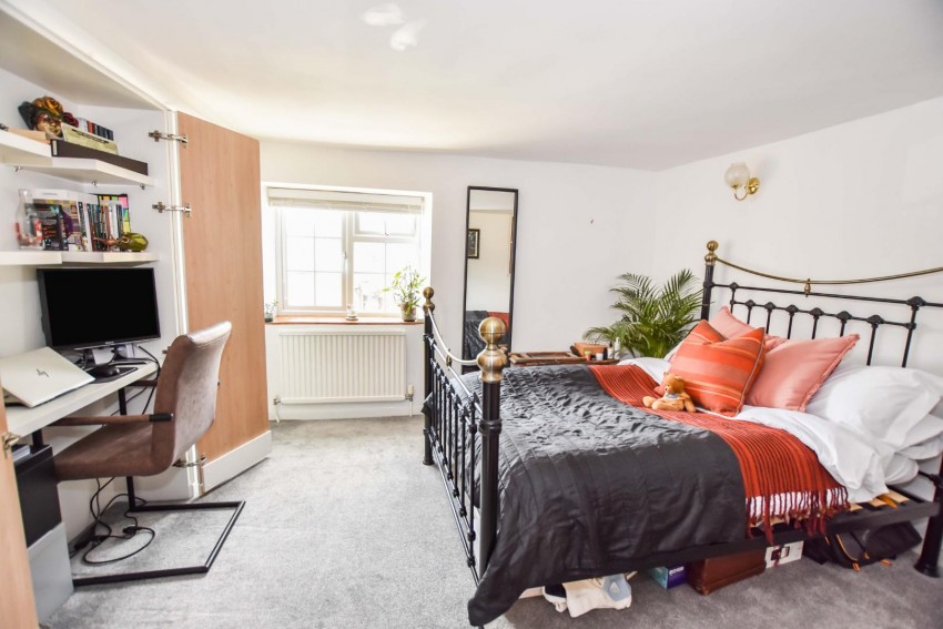 Images for Vicarage Lane, Kingsthorpe Village, Northampton