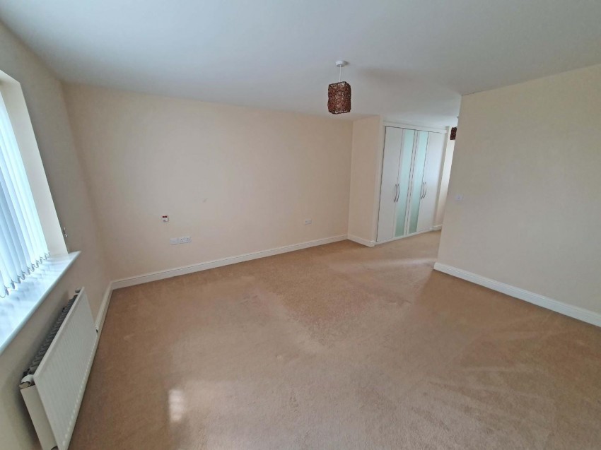 Images for Two Pike Leys, Coton Meadows, Rugby
