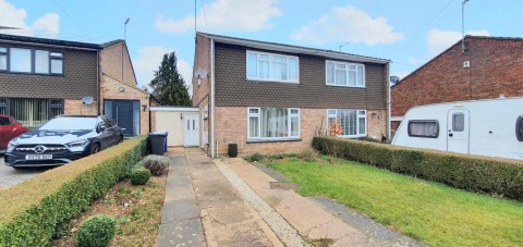 View Full Details for 6 Bailey Brooks Close, Roade