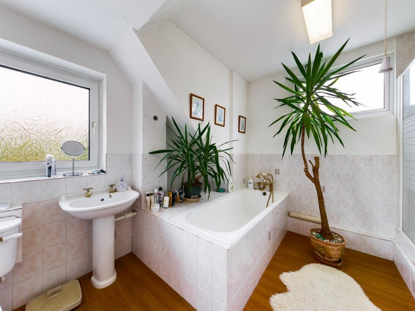 Images for Meshaw Crescent, Abington Vale
