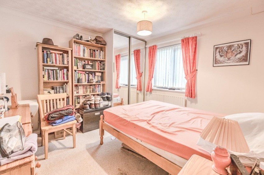Images for Barn Owl Close, East Hunsbury