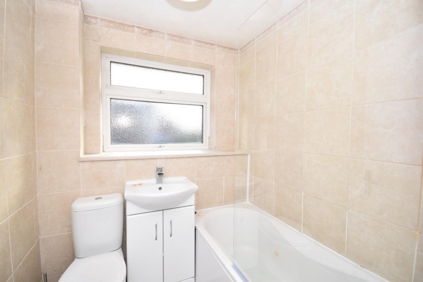 Images for Buckingham Close, East Hunsbury, Northampton