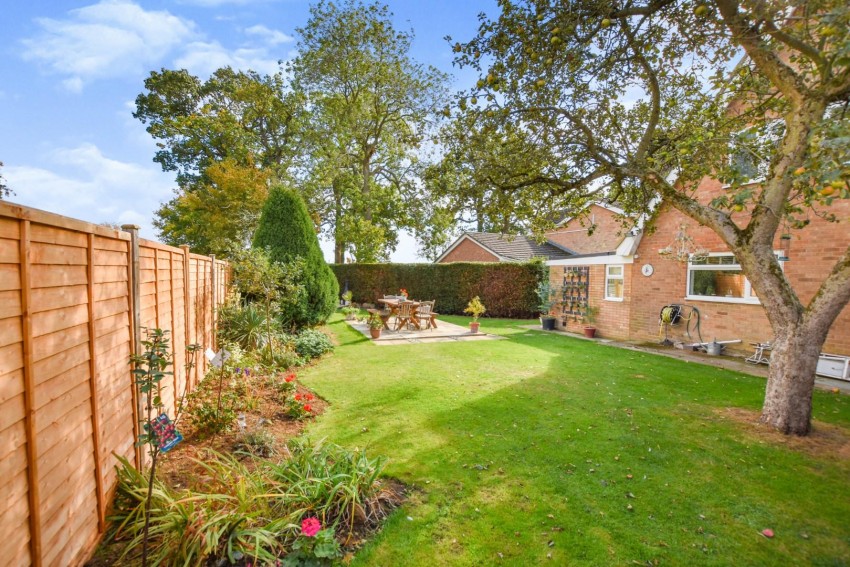 Images for Elm Way, Hackleton, Northampton