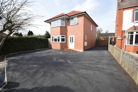 View Full Details for Stratford Road, Roade, Northampton