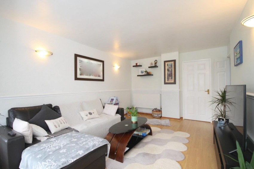 Images for Dairy Close, Brixworth