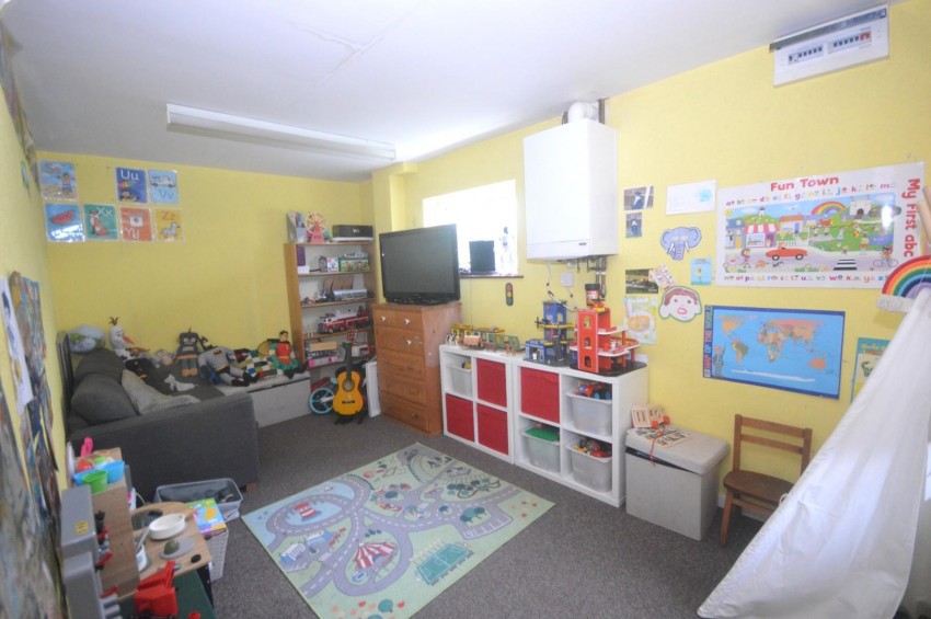 Images for Park Street, Earls Barton, Northampton