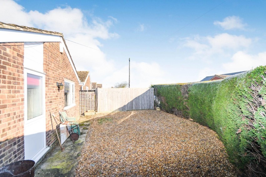 Images for Ardens Grove, Rothersthorpe, Northampton