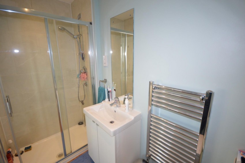 Images for Thorpe Road, Earls Barton, Northampton
