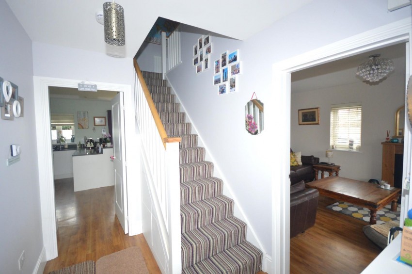 Images for Thorpe Road, Earls Barton, Northampton