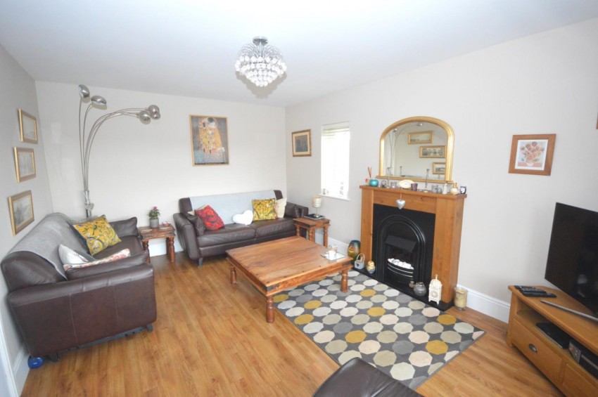 Images for Thorpe Road, Earls Barton, Northampton
