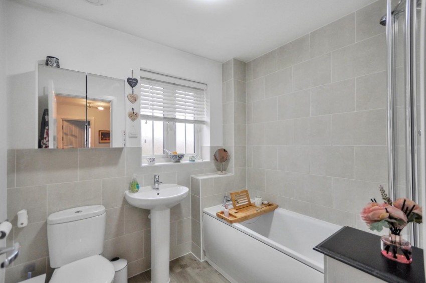 Images for Cannock Crescent, Desborough, Kettering