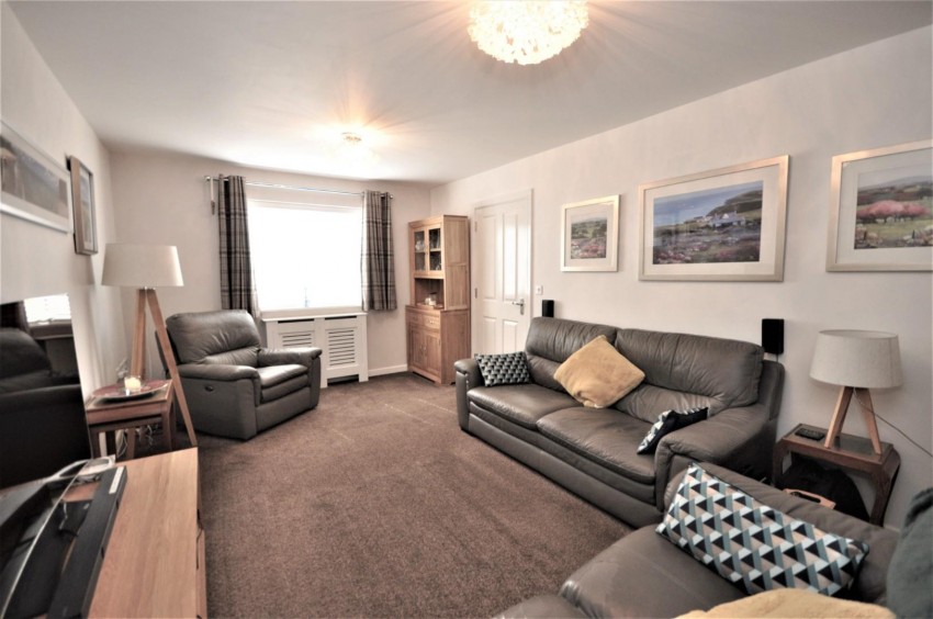 Images for Cannock Crescent, Desborough, Kettering