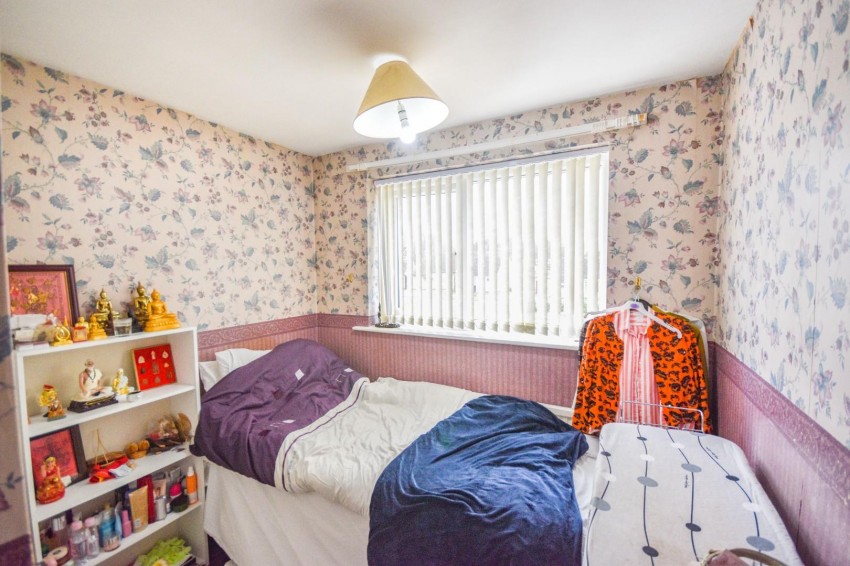 Images for Chesham Rise, Northampton