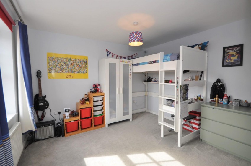 Images for Long Breech, Mawsley Village