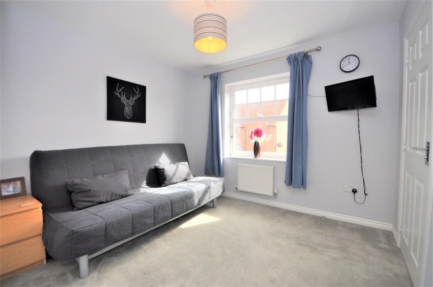 Images for Long Breech, Mawsley Village