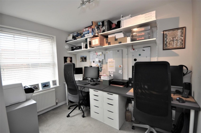 Images for Long Breech, Mawsley Village