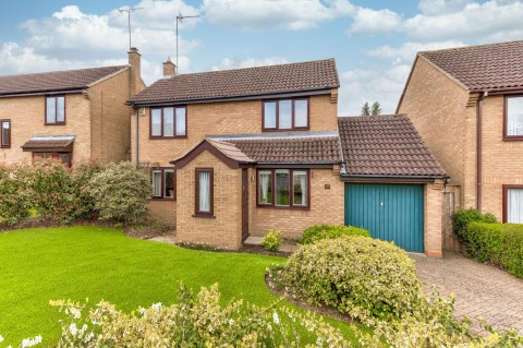 View Full Details for Aviemore Gardens, West Hunsbury
