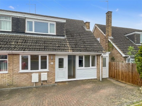 View Full Details for Wantage Close, Hackleton, NORTHAMPTON