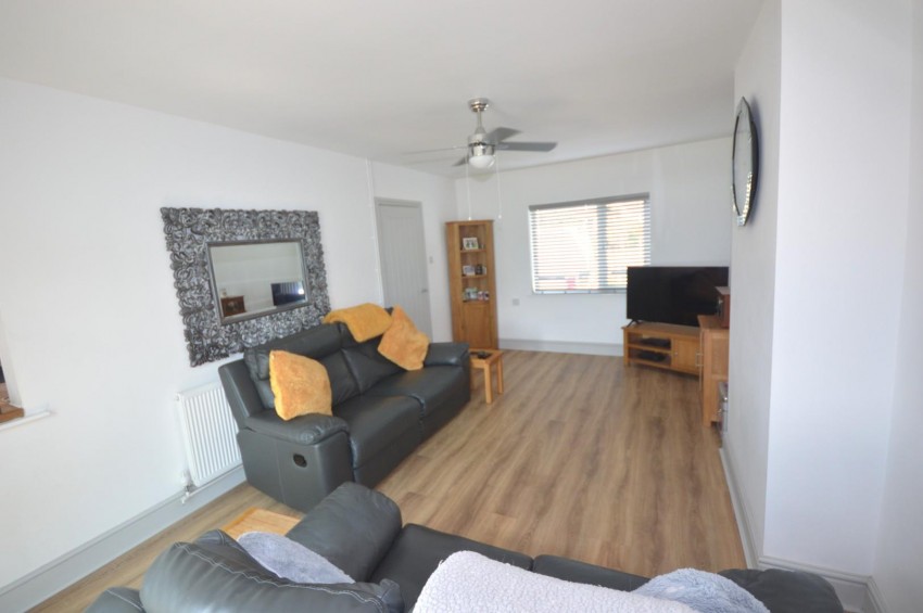 Images for Manor Road, Earls Barton, Northampton