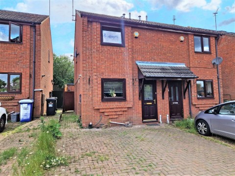 View Full Details for Bailey Brooks Lane, Roade