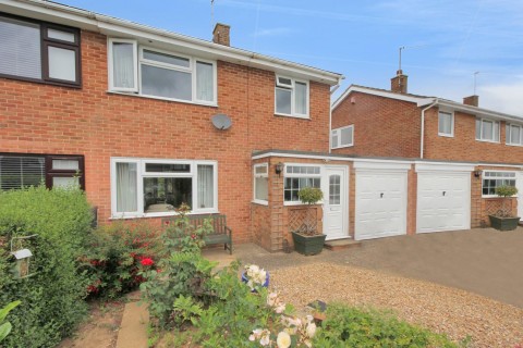 View Full Details for Hyde Road, Roade, Northampton