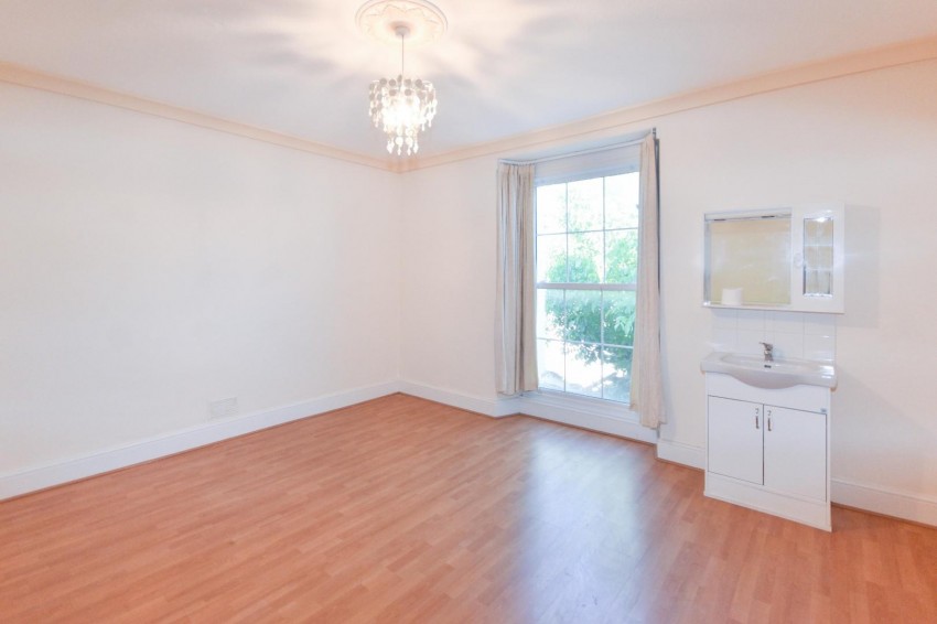 Images for Royal Terrace, Northampton