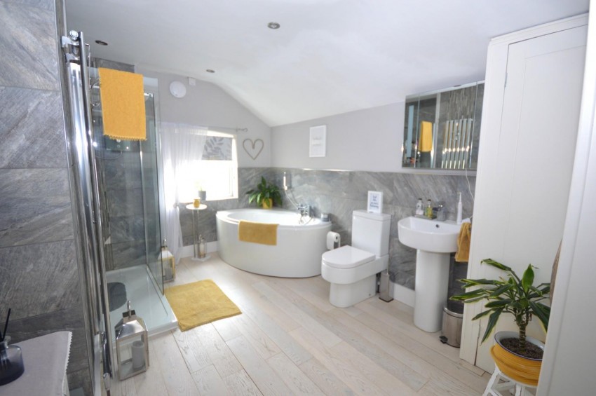 Images for King Street, Earls Barton, Northampton