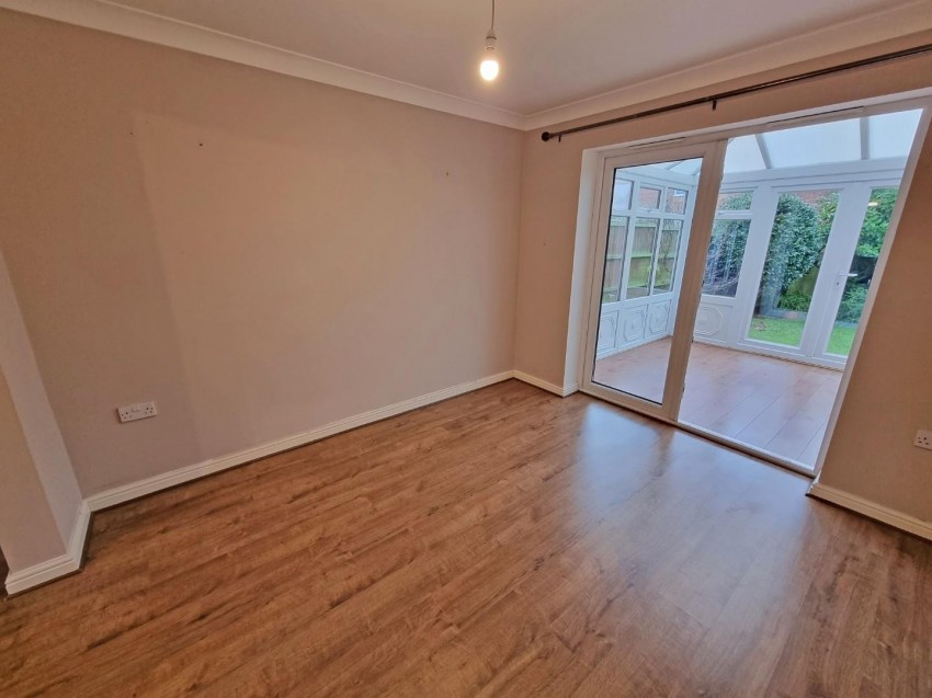 Images for Judith Way, Cawston, Rugby