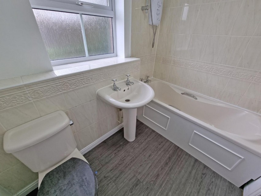 Images for Judith Way, Cawston, Rugby