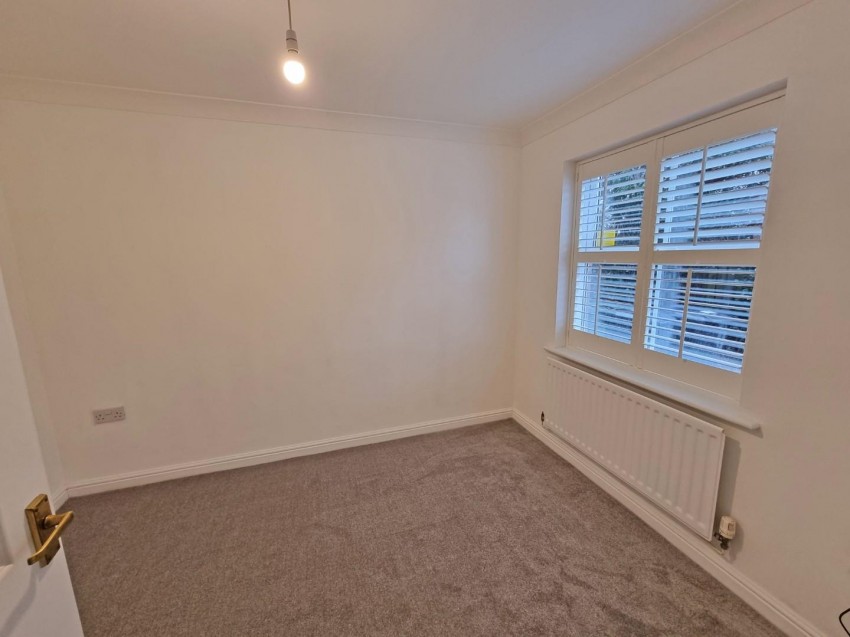 Images for Judith Way, Cawston, Rugby