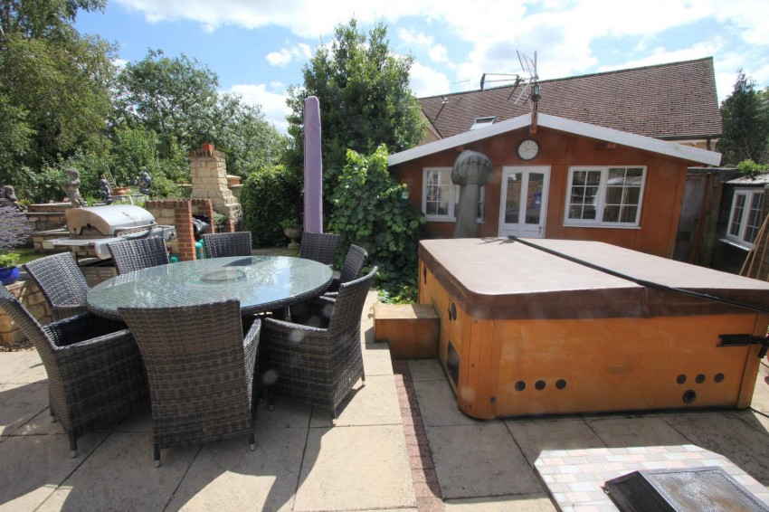 Images for Church Croft, Roade, Northampton