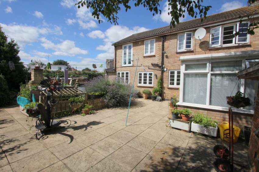 Images for Church Croft, Roade, Northampton