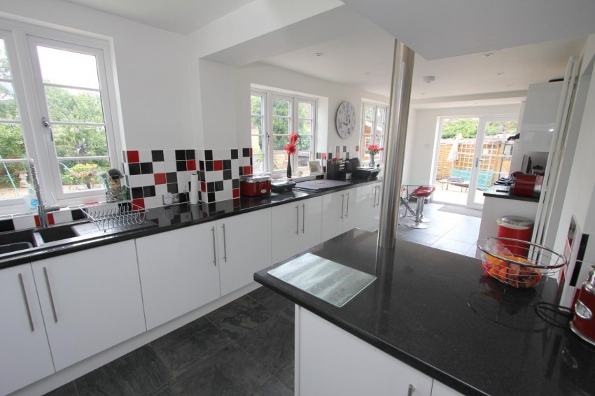 Images for Church Croft, Roade, Northampton