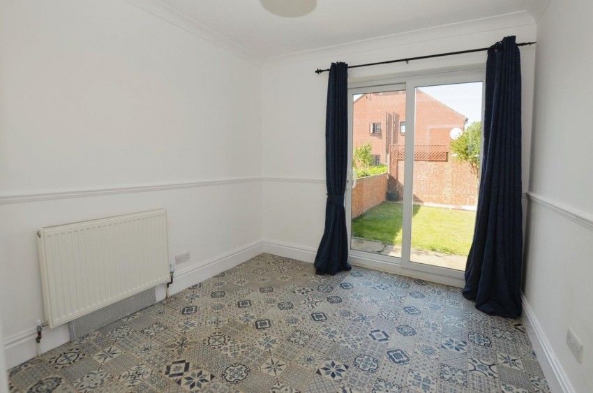 Images for Chestnut Road, Abington, Northampton