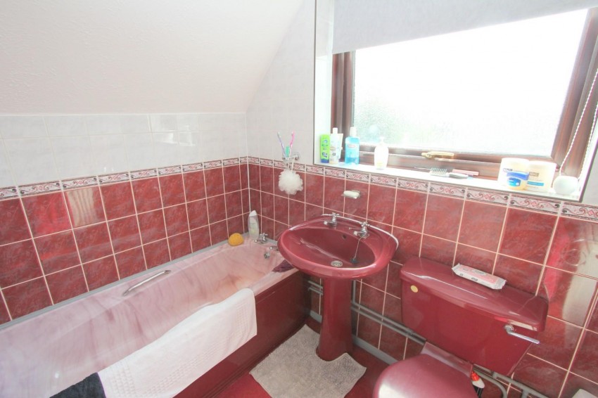 Images for Priory Crescent, Roade, Northampton