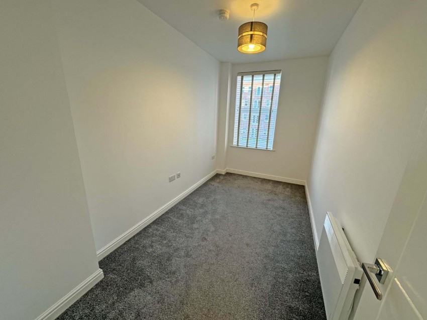 Images for Sandy House, Woodside Park, Rugby