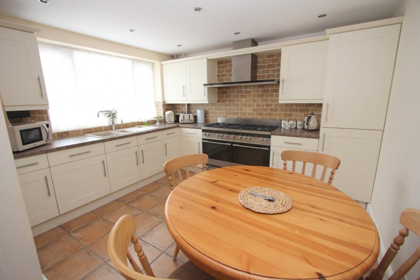 Images for Hoe Way, Roade, Northampton