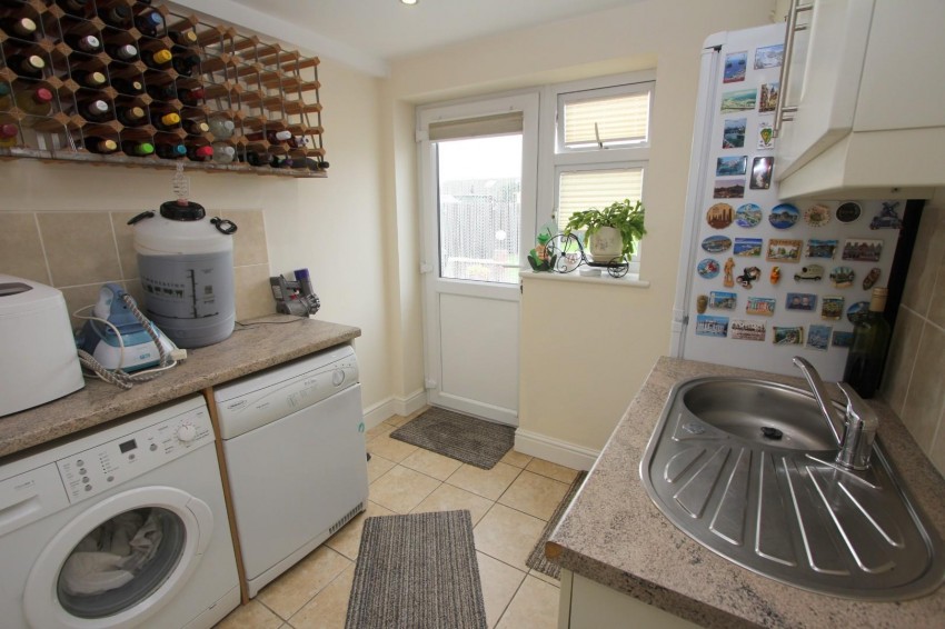 Images for Hoe Way, Roade, Northampton