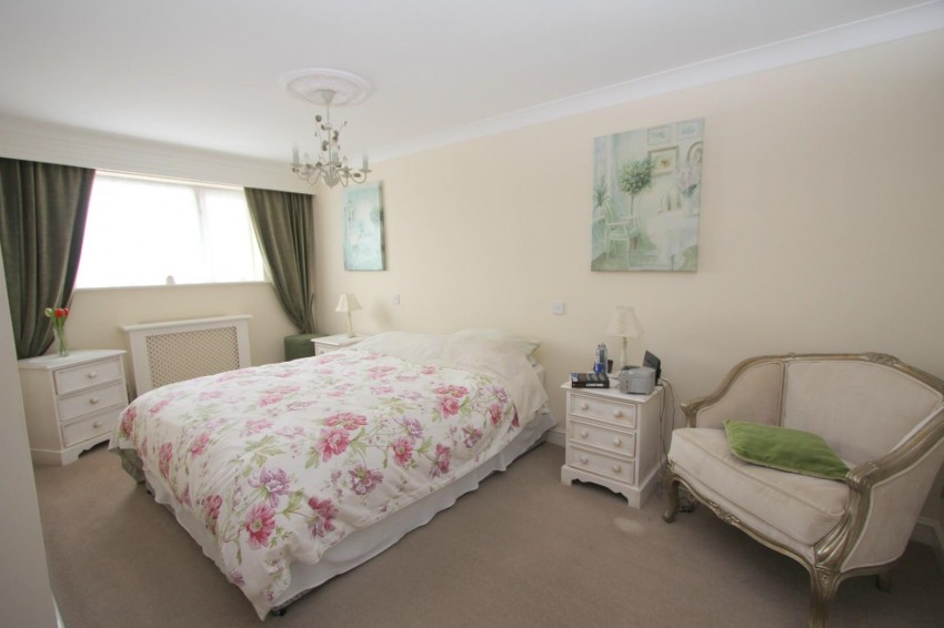 Images for Hoe Way, Roade, Northampton