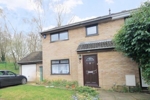 View Full Details for Chatsworth Avenue, Northampton