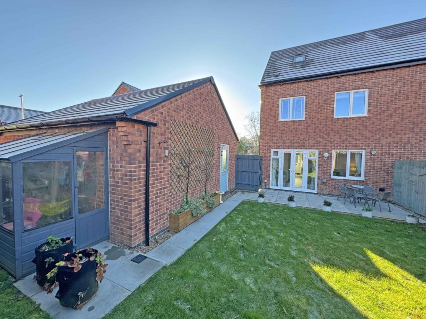 Images for Luke Jeayes Close, Cawston, Rugby
