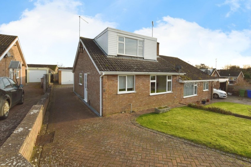 Images for Dovecote Drive, Denton, Northampton