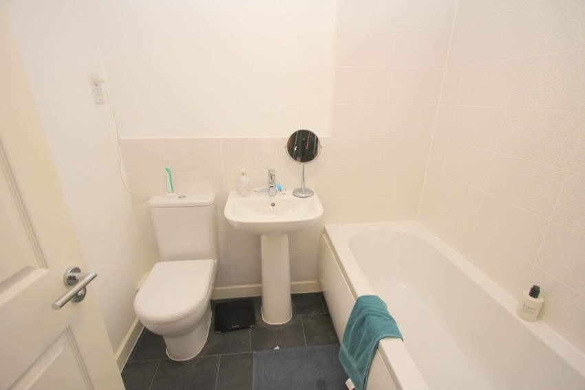 Images for Chaplins Drive, Roade, Northampton