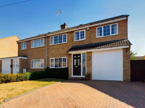 View Full Details for Mills Close, Earls Barton, Northampton